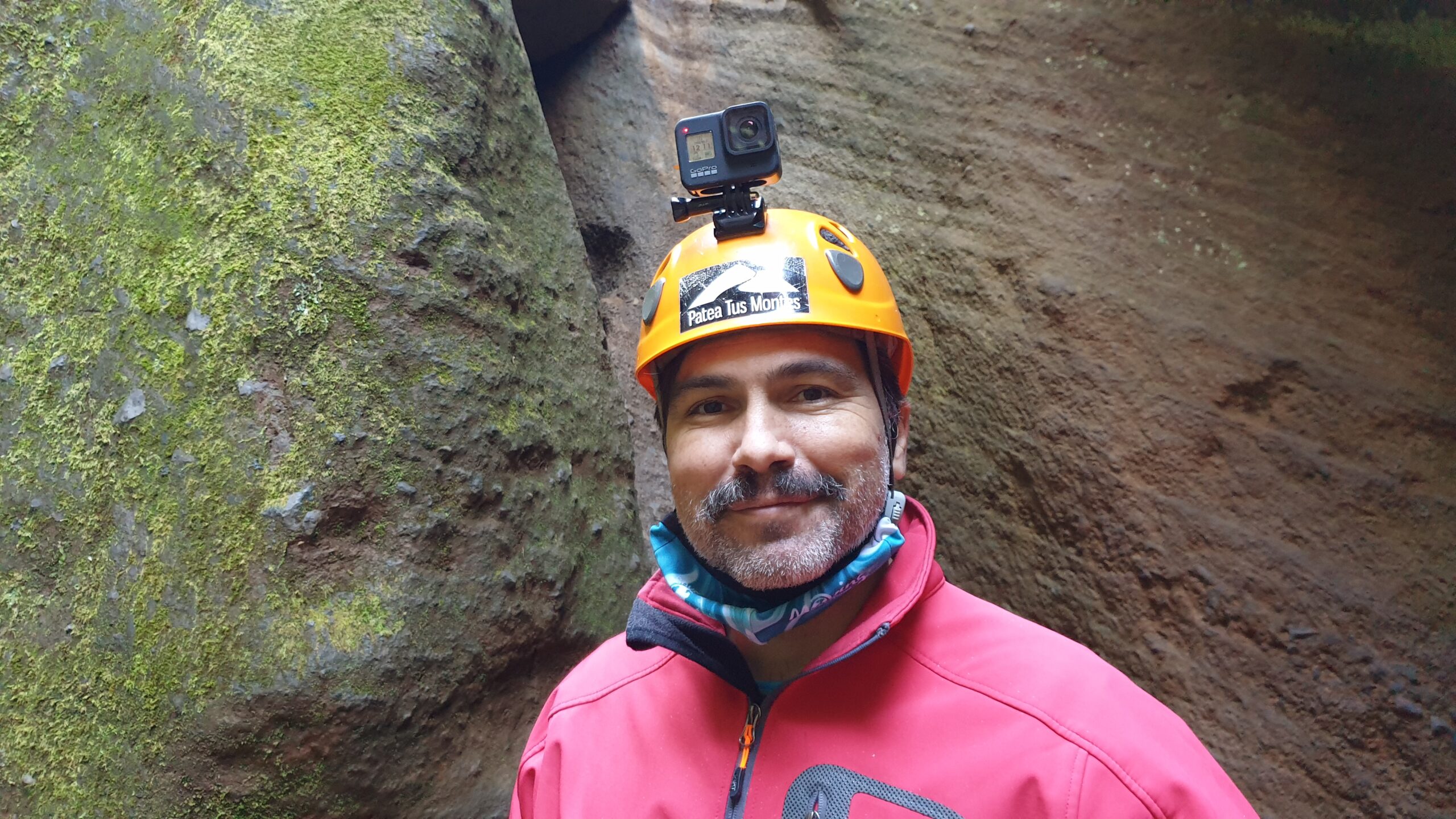 Nos vamos a los montes de La Orotava junto a Patea tus Montes. Hacemos barranquismo, rapel y muchas cosas más. ¡No te lo puedes perder!