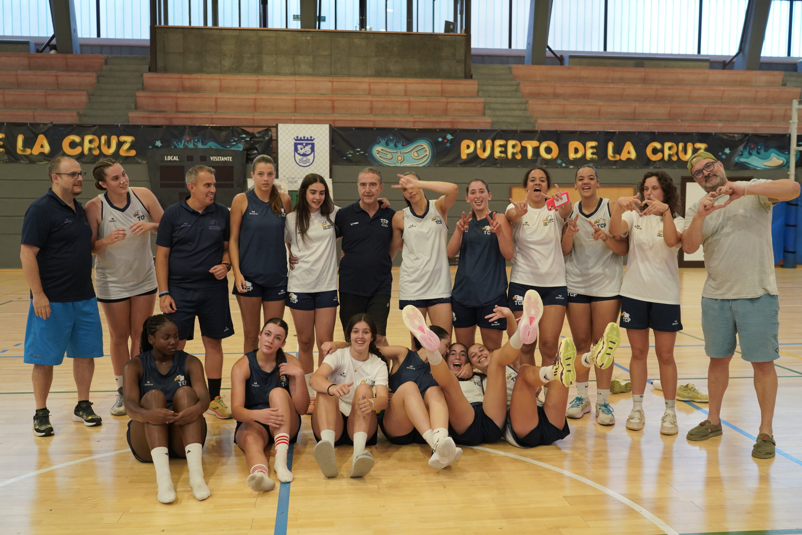 El Puerto de la Cruz recibió al campus Sport Change Project, que reunió a las mejores promesas del baloncesto femenino español.